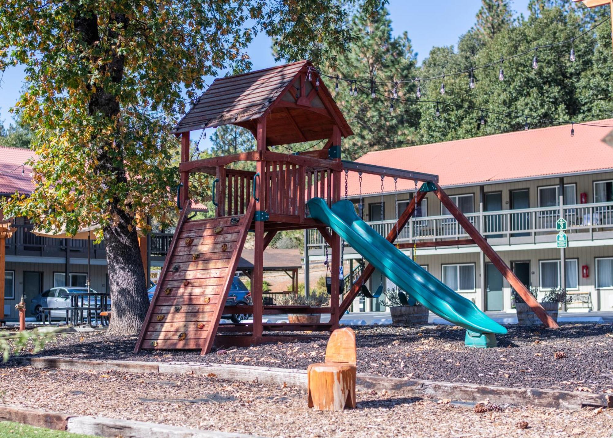 Buck Meadows Lodge Groveland Esterno foto